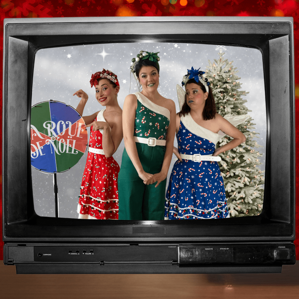 trois fées de noel qui sont dans une télé. 